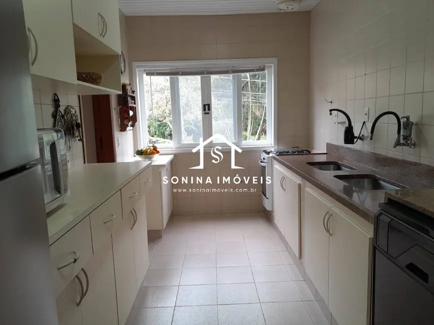 Foto 5 de Casa com 3 quartos à venda, 703m2 em Parque Arco Iris, Atibaia - SP