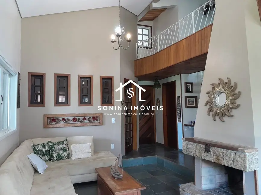 Foto 7 de Casa com 3 quartos à venda, 703m2 em Parque Arco Iris, Atibaia - SP