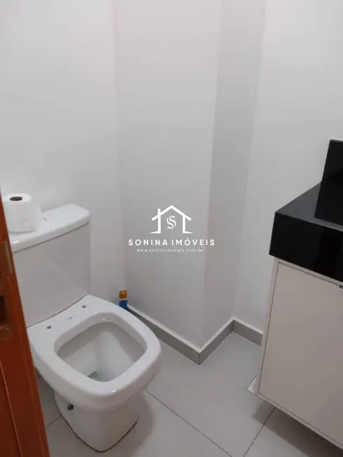 Foto 4 de Apartamento com 2 quartos para alugar, 69m2 em Atibaia Jardim, Atibaia - SP