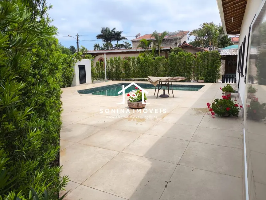 Foto 9 de Casa com 3 quartos à venda, 176m2 em Bom Jesus Dos Perdoes - SP