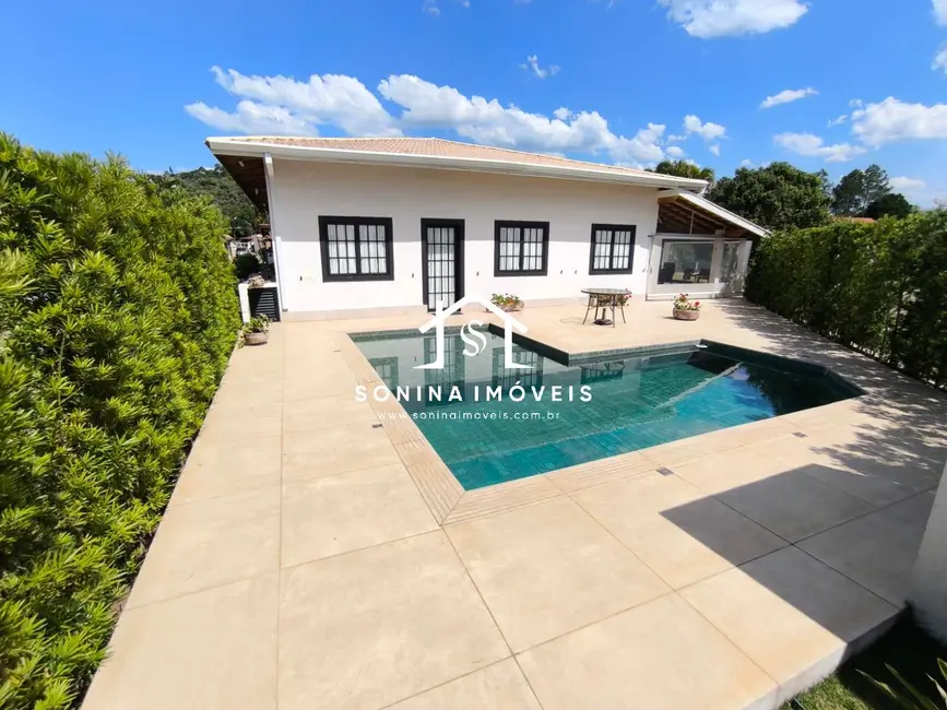 Foto 1 de Casa com 3 quartos à venda, 176m2 em Bom Jesus Dos Perdoes - SP