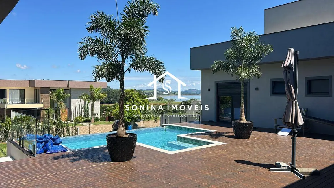 Foto 1 de Casa de Condomínio com 3 quartos à venda, 1066m2 em Piracaia - SP