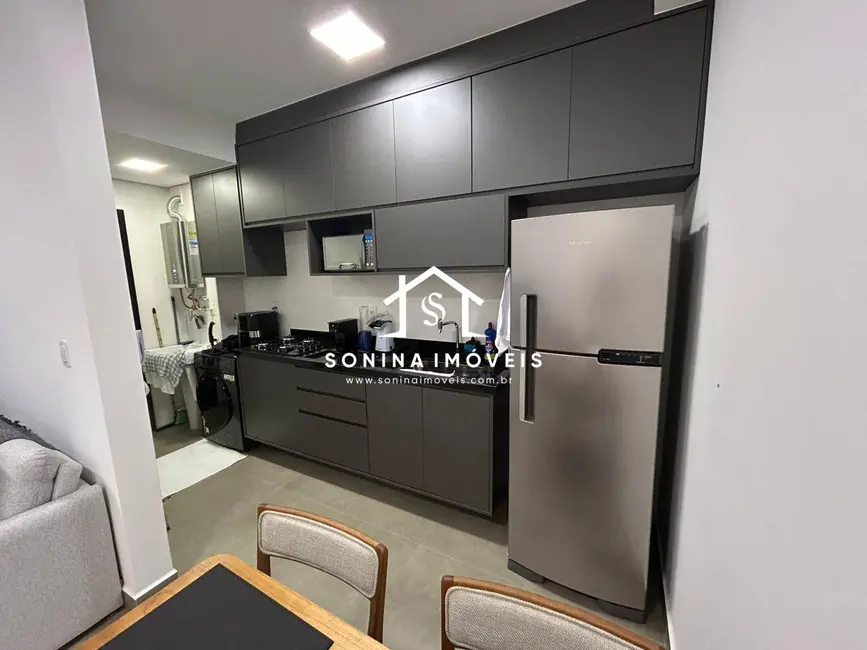 Foto 1 de Apartamento com 1 quarto à venda, 52m2 em Atibaia - SP