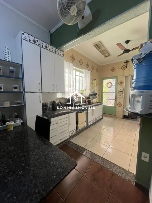 Casa com 5 quartos à venda, 450m2 em Centro, Atibaia - SP - imagem 4 Foto 4 de Casa com 5 quartos à venda, 450m2 em Centro, Atibaia - SP