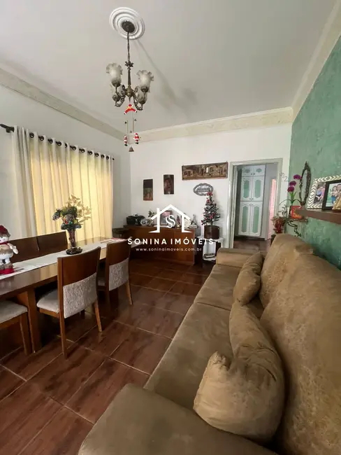 Casa com 5 quartos à venda, 450m2 em Centro, Atibaia - SP - imagem 2 Foto 2 de Casa com 5 quartos à venda, 450m2 em Centro, Atibaia - SP