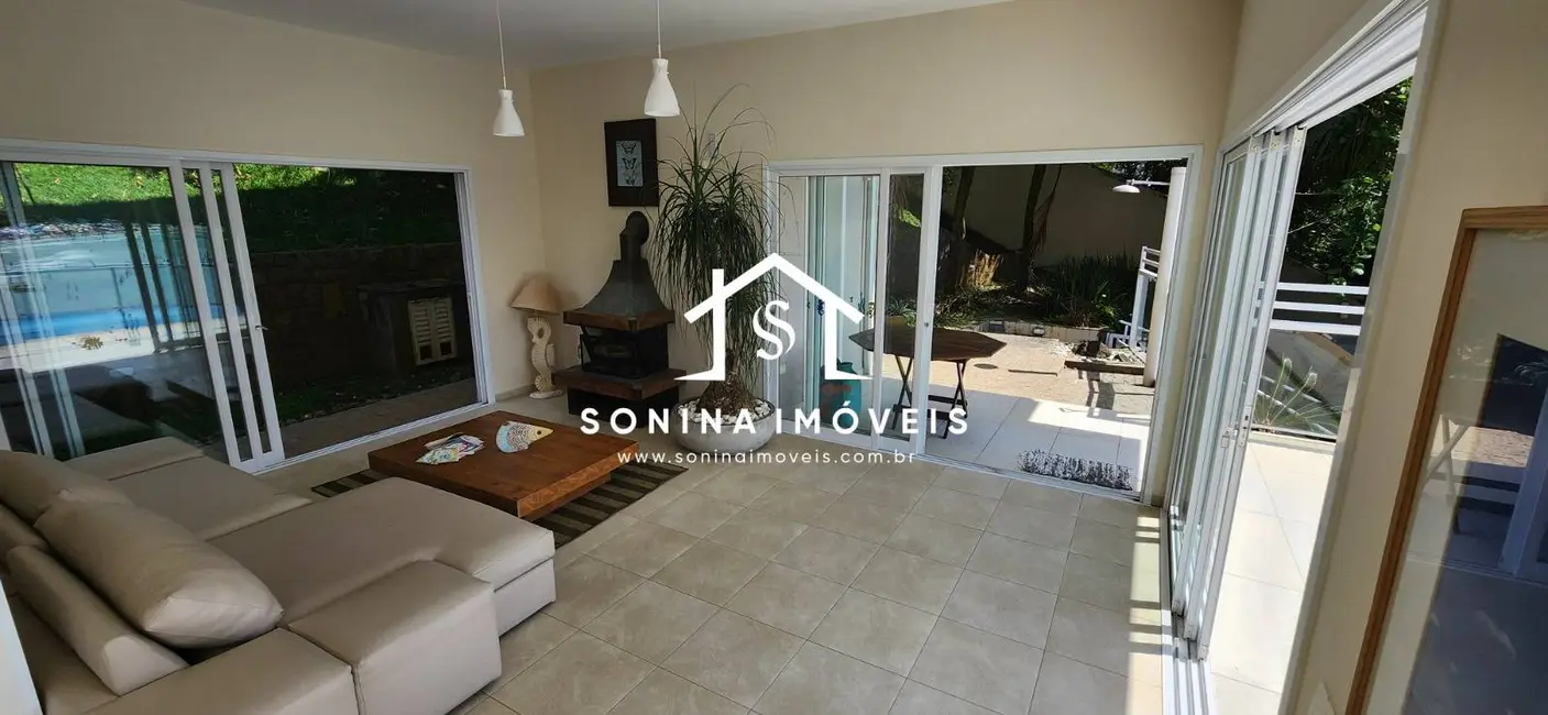 Foto 9 de Pousada com 18 quartos à venda, 2200m2 em Ubatuba - SP