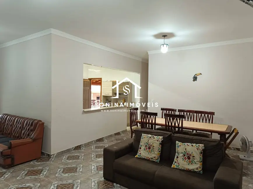 Casa com 3 quartos à venda, 1000m2 em Jarinu - SP - imagem 7 Foto 7 de Casa com 3 quartos à venda, 1000m2 em Jarinu - SP