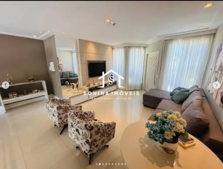 Foto 4 de Casa com 3 quartos à venda, 800m2 em Condomínio Serra da Estrela, Atibaia - SP