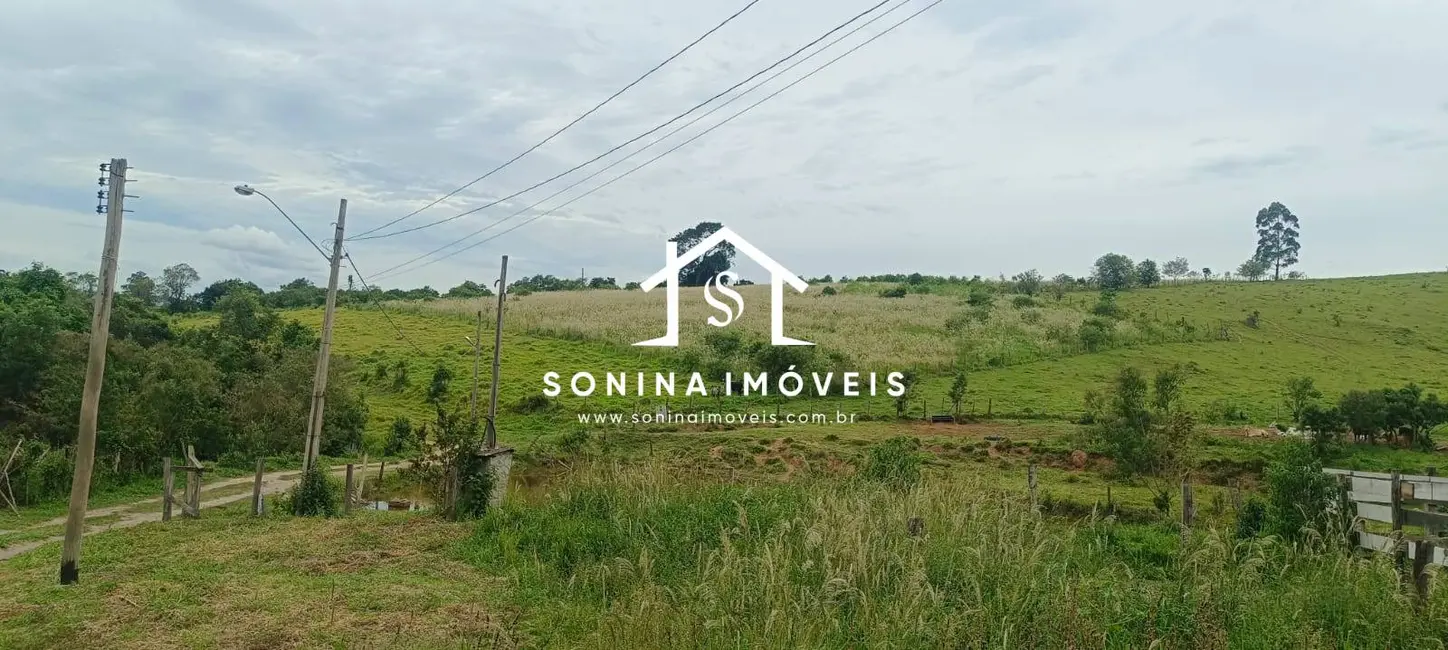 Foto 6 de Sítio / Rancho à venda, 13m2 em Mato Dentro, Atibaia - SP