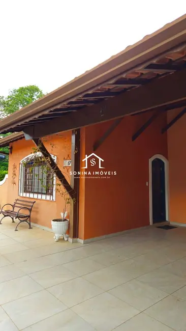 Foto 3 de Casa com 3 quartos à venda, 500m2 em Atibaia - SP