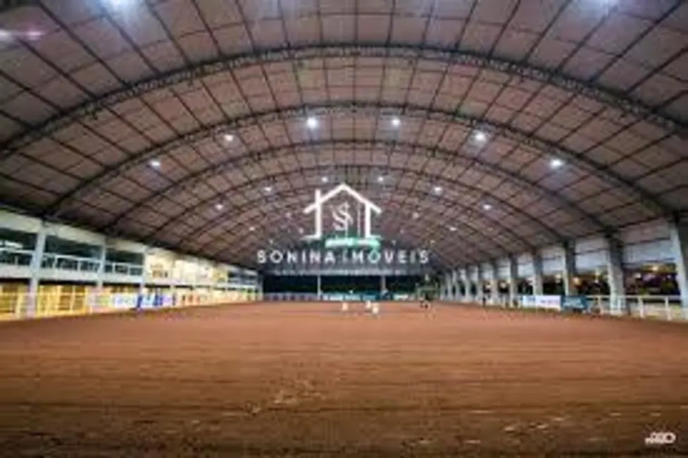 Foto 3 de Fazenda / Haras com 15 quartos à venda, 25m2 em Sao Pedro - SP