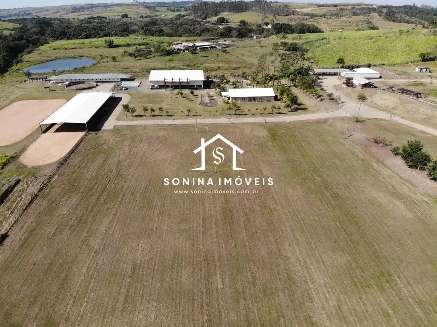 Foto 2 de Fazenda / Haras com 39 quartos à venda, 29m2 em Loteamento Villa Branca, Jacarei - SP