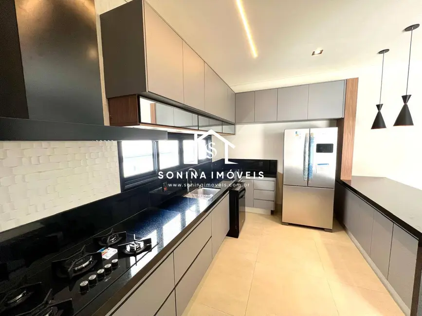 Casa com 3 quartos à venda, 357m2 em Braganca Paulista - SP - imagem 7 Foto 7 de Casa com 3 quartos à venda, 357m2 em Braganca Paulista - SP