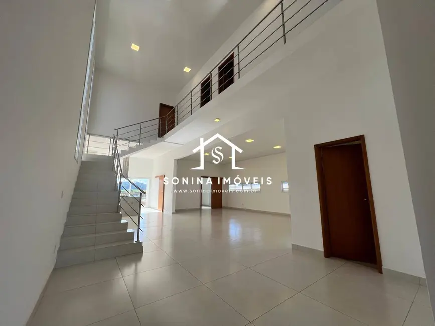 Foto 2 de Casa com 4 quartos à venda, 422m2 em Condomínio Residencial Fazenda Santa Helena, Braganca Paulista - SP