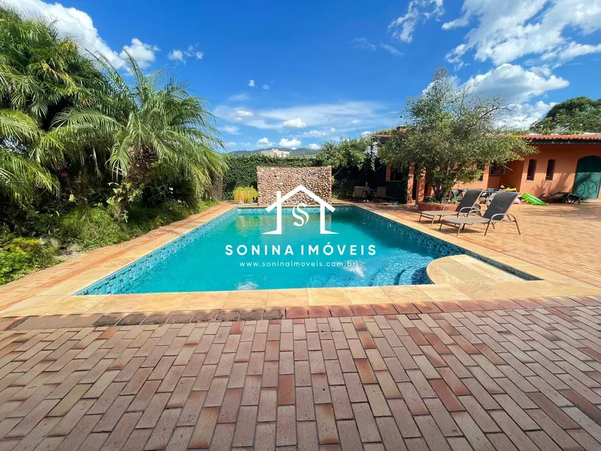 Foto 1 de Casa com 6 quartos à venda, 2000m2 em Jardim dos Cambaras, Atibaia - SP