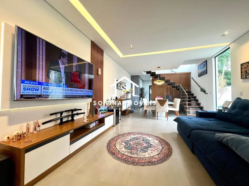 Foto 1 de Casa com 3 quartos à venda, 170m2 em Jardim Maristela, Atibaia - SP