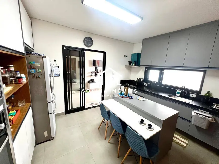 Foto 9 de Casa com 3 quartos à venda, 170m2 em Jardim Maristela, Atibaia - SP