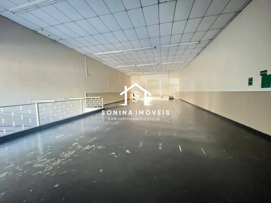 Foto 4 de Sala Comercial à venda e para alugar, 430m2 em Centro, Bom Jesus Dos Perdoes - SP