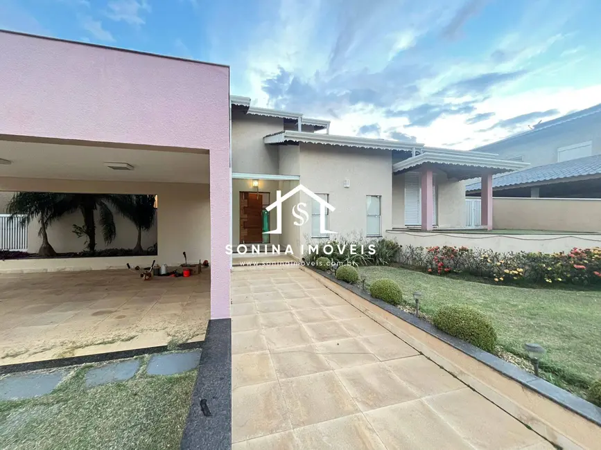 Foto 9 de Casa com 4 quartos à venda, 1000m2 em Bom Jesus Dos Perdoes - SP