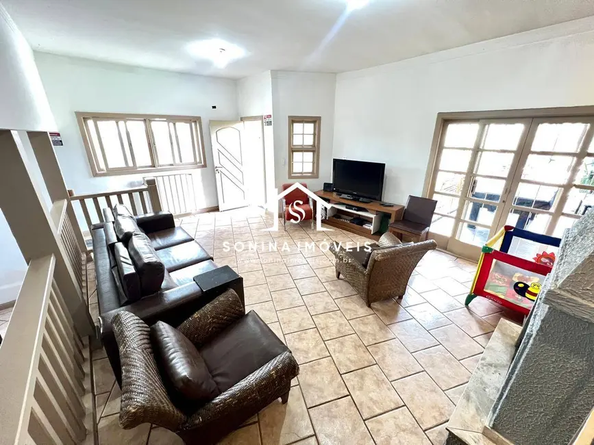 Foto 9 de Casa com 5 quartos à venda e para alugar, 468m2 em Jardim dos Pinheiros, Atibaia - SP