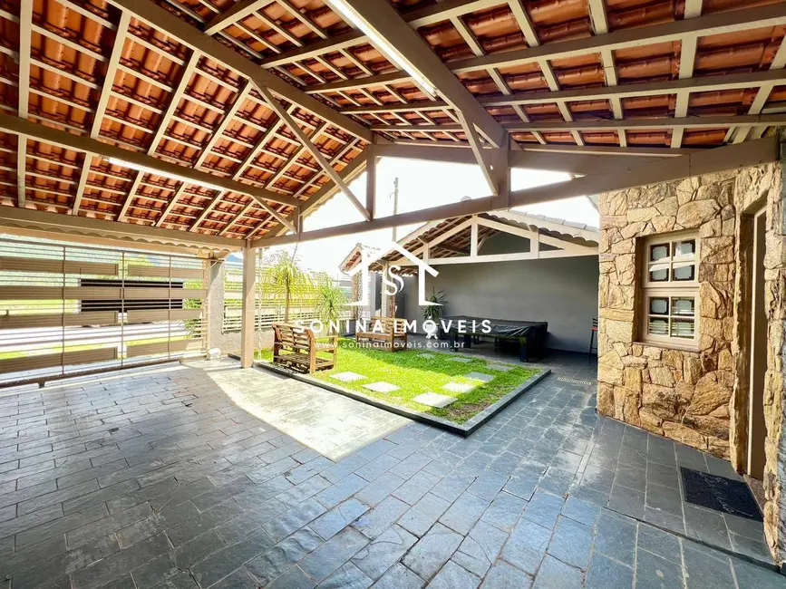 Foto 6 de Casa com 5 quartos à venda e para alugar, 468m2 em Jardim dos Pinheiros, Atibaia - SP