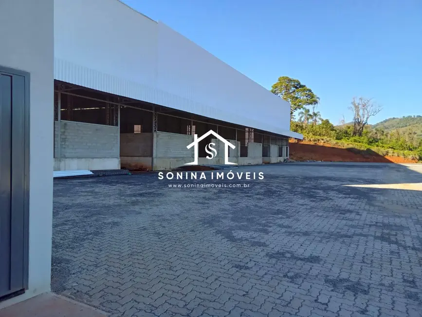 Foto 9 de Armazém / Galpão para alugar, 8840m2 em Cambui - MG