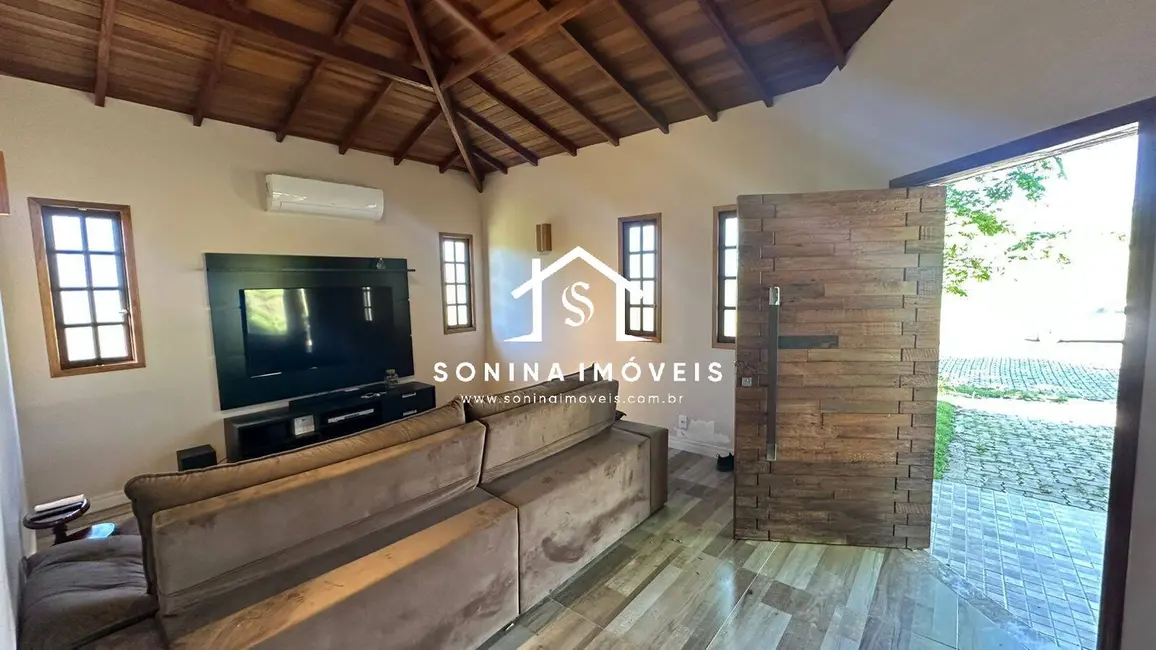 Foto 7 de Casa de Condomínio com 4 quartos à venda, 1052m2 em Centro, Joanopolis - SP