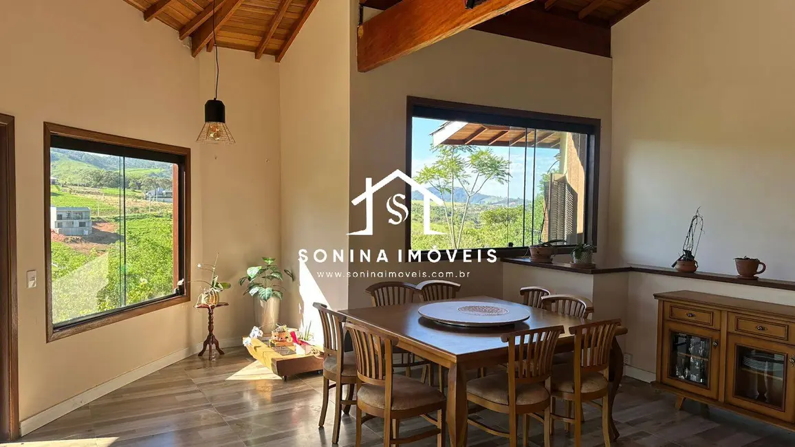 Foto 8 de Casa de Condomínio com 4 quartos à venda, 1052m2 em Centro, Joanopolis - SP