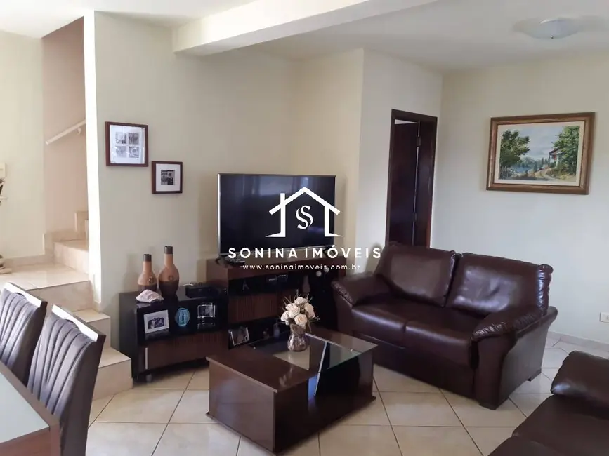 Foto 7 de Casa com 5 quartos à venda e para alugar, 403m2 em Jardim do Lago, Atibaia - SP