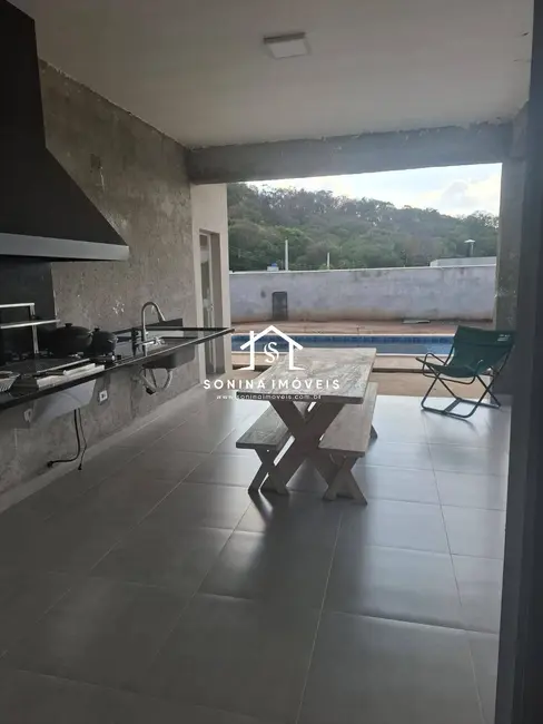 Foto 3 de Casa com 3 quartos à venda, 580m2 em Jardim Paraíso da Usina, Atibaia - SP