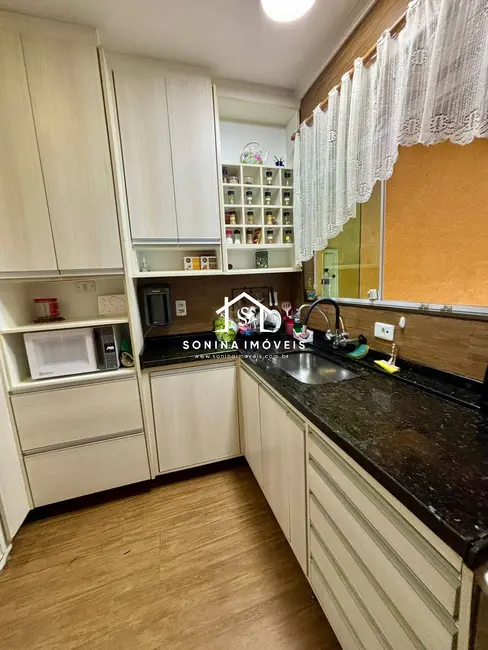 Foto 9 de Casa com 4 quartos para alugar, 200m2 em Alvinópolis, Atibaia - SP