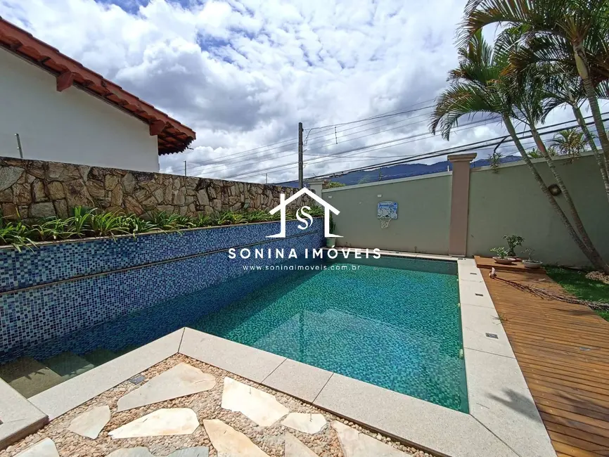 Casa com 5 quartos para alugar, 600m2 em Jardim Jaraguá, Atibaia - SP - imagem 6 Foto 6 de Casa com 5 quartos para alugar, 600m2 em Jardim Jaraguá, Atibaia - SP