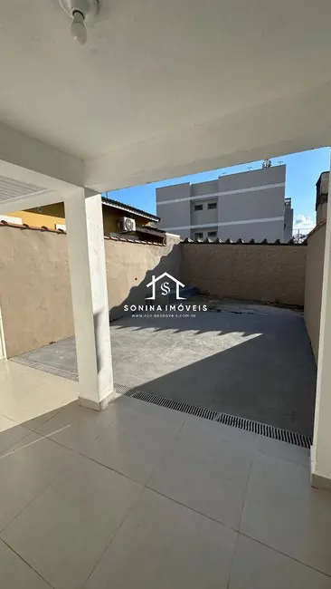 Foto 4 de Casa com 2 quartos para alugar, 160m2 em Centro, Atibaia - SP