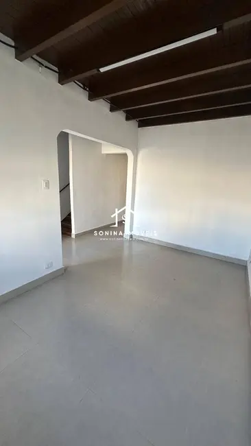 Foto 9 de Casa com 2 quartos para alugar, 160m2 em Centro, Atibaia - SP