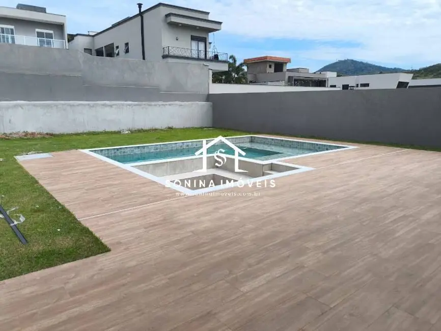 Foto 7 de Casa com 4 quartos à venda, 600m2 em Atibaia - SP