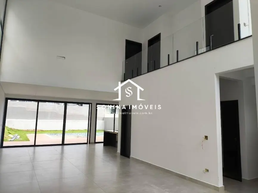 Foto 3 de Casa com 4 quartos à venda, 600m2 em Atibaia - SP