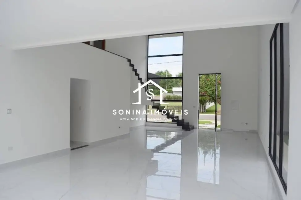 Foto 3 de Casa com 4 quartos à venda, 600m2 em Condomínio Residencial Shamballa II, Atibaia - SP