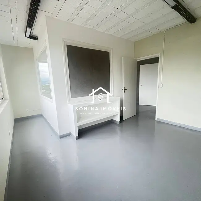 Foto 1 de Sala Comercial para alugar, 60m2 em Centro, Atibaia - SP