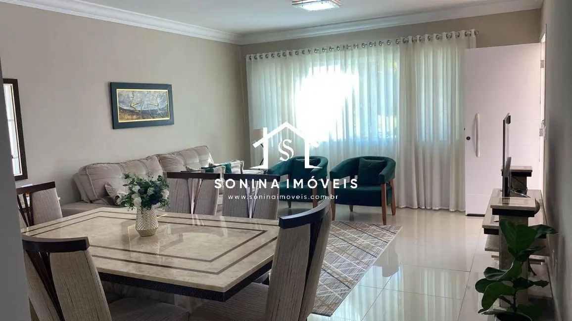 Foto 5 de Casa com 3 quartos à venda, 580m2 em Atibaia - SP