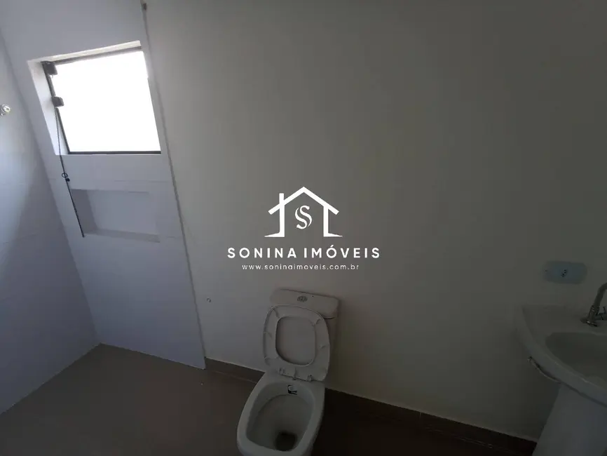 Foto 8 de Casa com 2 quartos à venda, 210m2 em Piracaia - SP