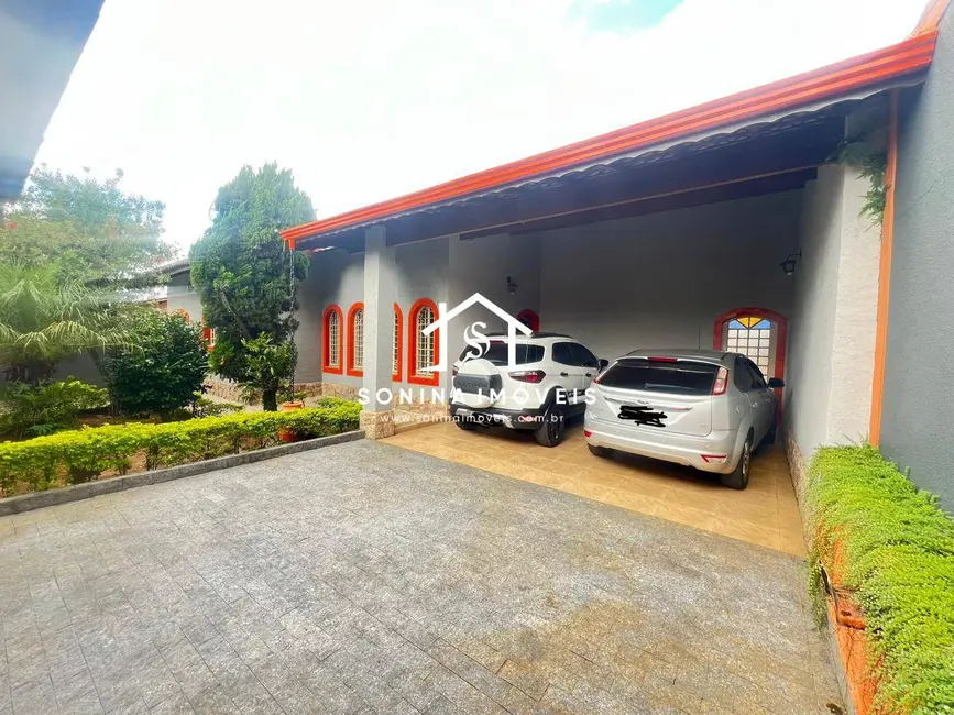 Foto 3 de Casa com 4 quartos à venda, 770m2 em Jardim dos Pinheiros, Atibaia - SP