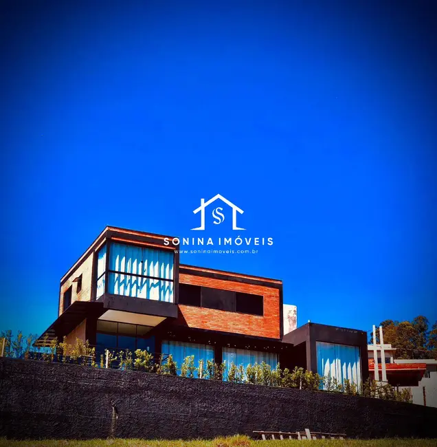 Foto 1 de Casa com 4 quartos à venda, 296m2 em Bom Jesus Dos Perdoes - SP