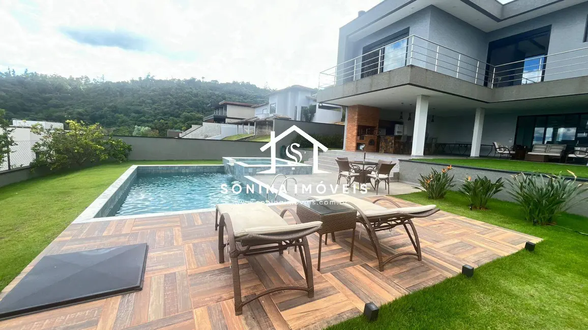 Foto 4 de Casa com 4 quartos à venda, 807m2 em Condomínio Porto Atibaia, Atibaia - SP