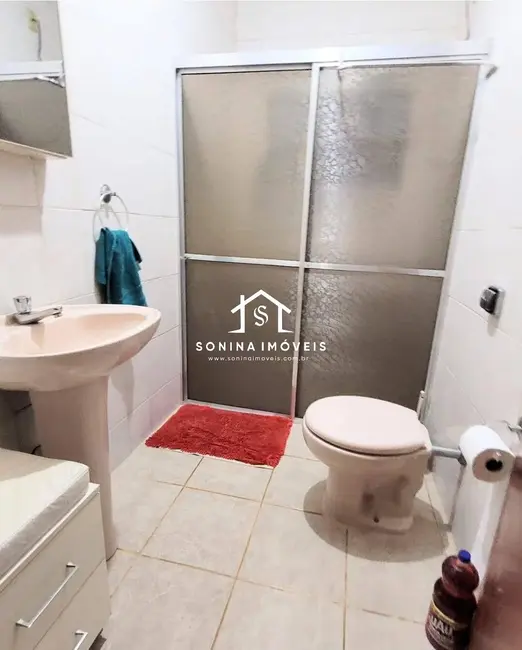 Foto 8 de Chácara com 3 quartos à venda, 230m2 em Bom Jesus Dos Perdoes - SP