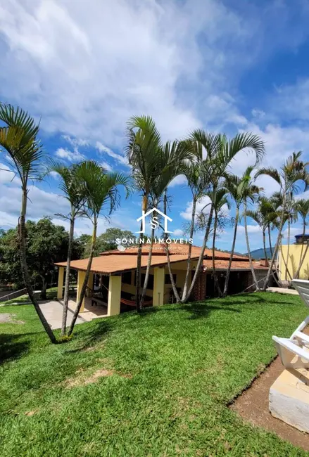 Foto 2 de Chácara com 3 quartos à venda, 230m2 em Bom Jesus Dos Perdoes - SP