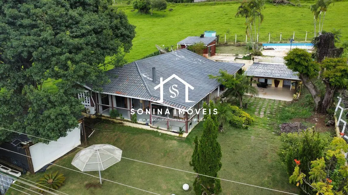 Foto 2 de Chácara com 3 quartos à venda, 1200m2 em Serrinha, Braganca Paulista - SP