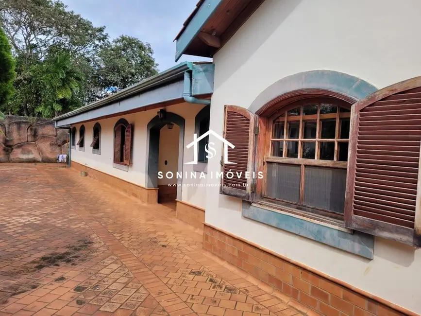 Foto 2 de Casa com 4 quartos à venda, 300m2 em Recanto Amapola, Braganca Paulista - SP