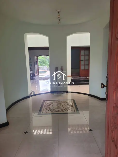 Foto 3 de Casa com 4 quartos à venda, 300m2 em Recanto Amapola, Braganca Paulista - SP