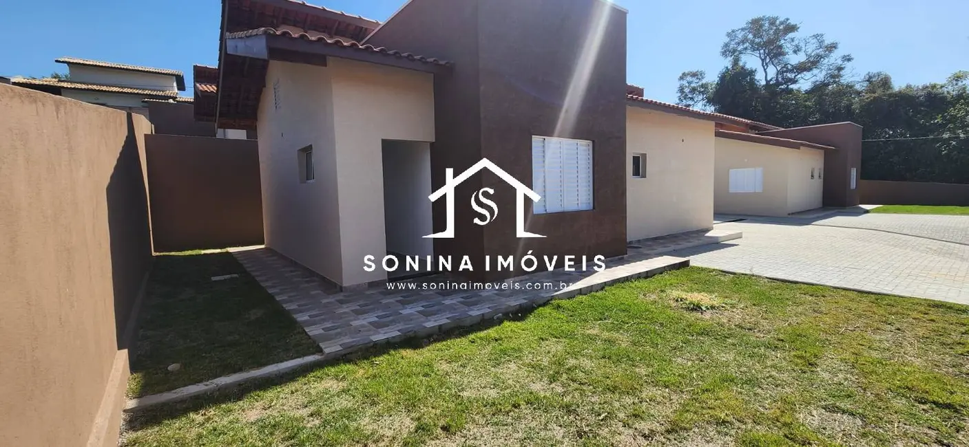 Foto 1 de Casa com 2 quartos à venda e para alugar, 75m2 em Ribeirão dos Porcos, Atibaia - SP