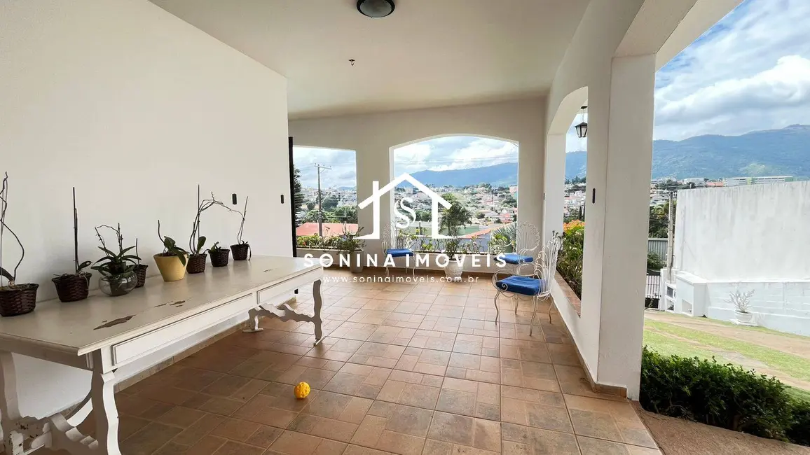 Foto 9 de Casa com 4 quartos à venda, 363m2 em Jardim Paulista, Atibaia - SP